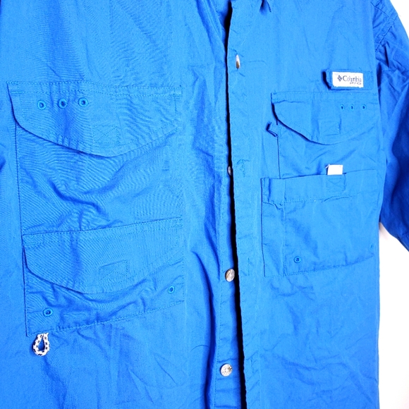 24) COLUMBIA 5 pocket button down Fishing Shirt Sz. M - Picture 2 of 4